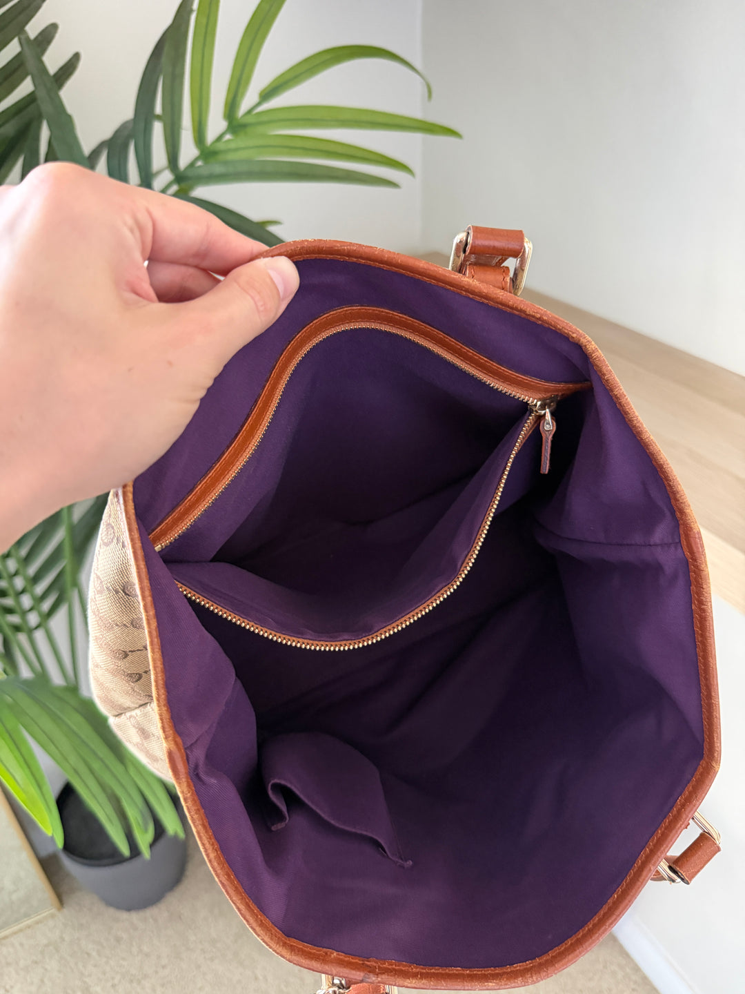 Gucci GG Sherry Web Tote Bag Beige x Orange x Purple w/Charms TRY6