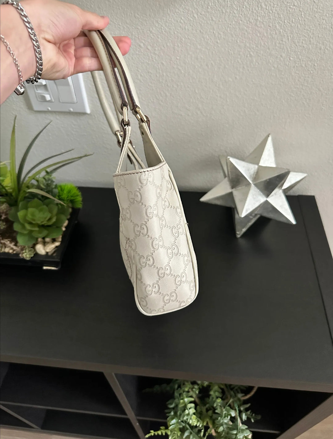 Gucci GG Shadow Leather New Jackie Hand Bag White RT48