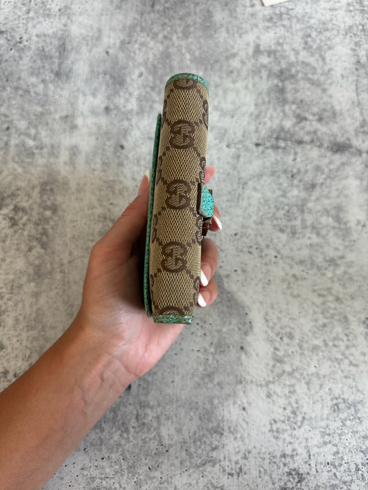 Gucci GG Canvas Trifold Wallet Brown x Blue GG11