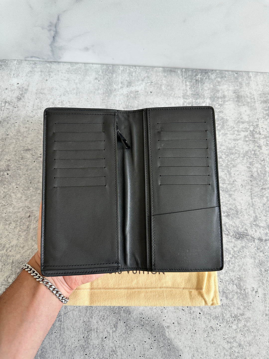 Louis Vuitton Monogram Shadow Noir Black Brazza Long Travel Bifold Wallet CA2