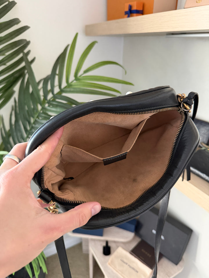 Gucci GG Marmont Leather x Pearl Chain Shoulder Bag QAS7