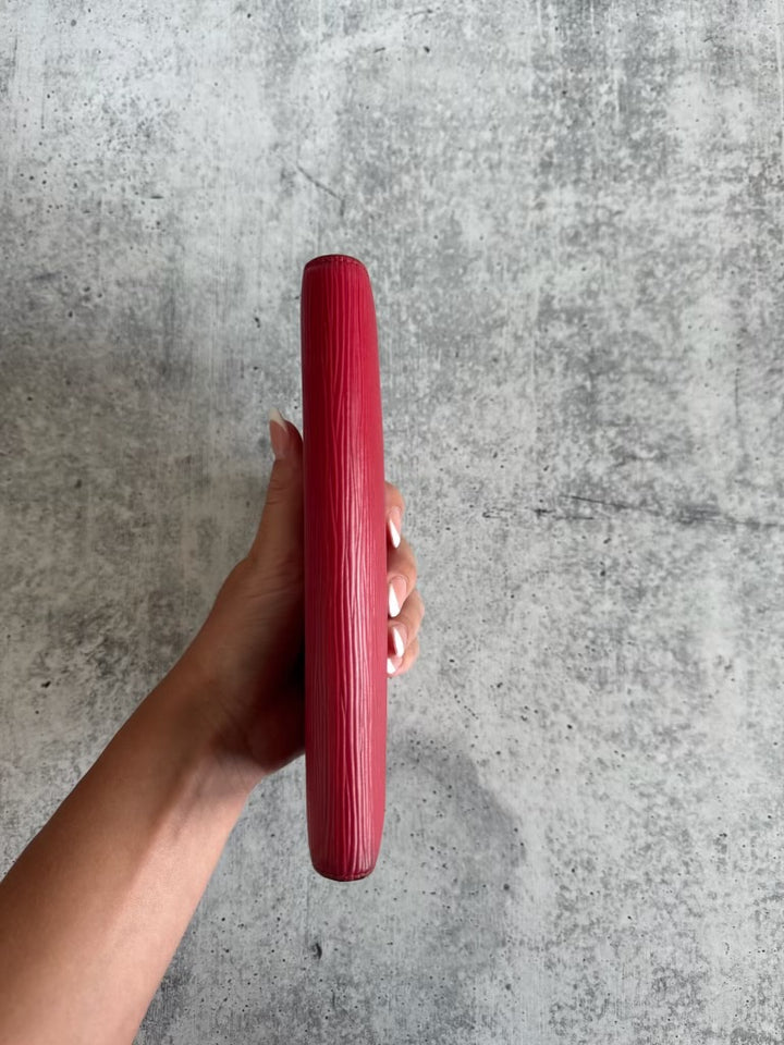 Louis Vuitton Epi Red Sarah Tresor International Long Wallet PR1
