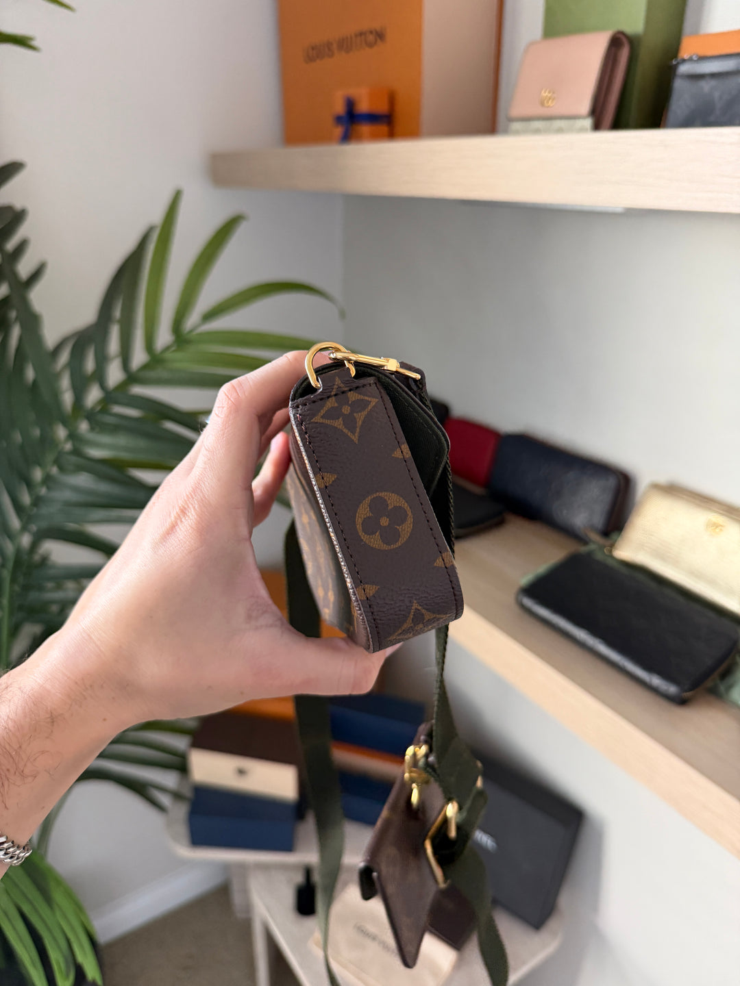 Louis Vuitton Monogram Multi Pochette Felicie Crossbody Bag Brown w/Full Inclusion QAS13