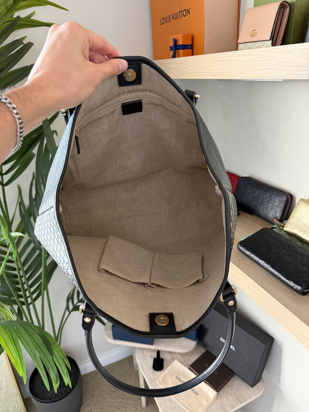 Gucci GG Guccissima Tote Bag Black #507