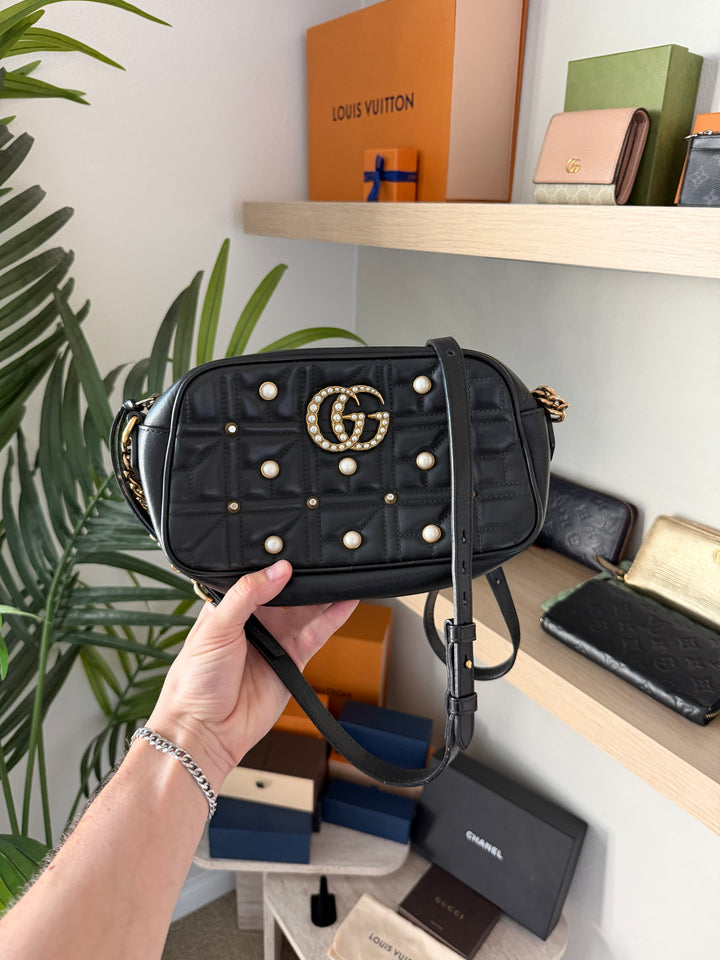 Gucci GG Marmont Leather x Pearl Chain Shoulder Bag QAS7