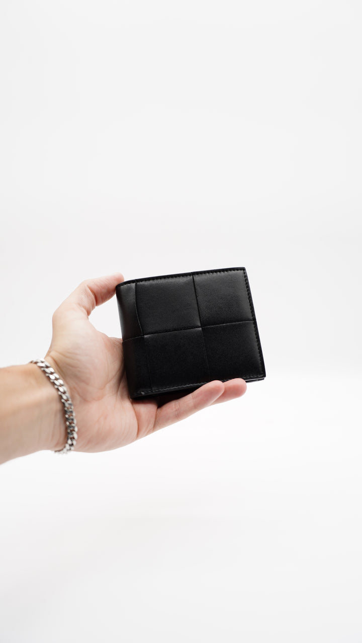 Bottega Veneta Intrecciato Leather Bifold Wallet Black w/Full Inclusion AW9