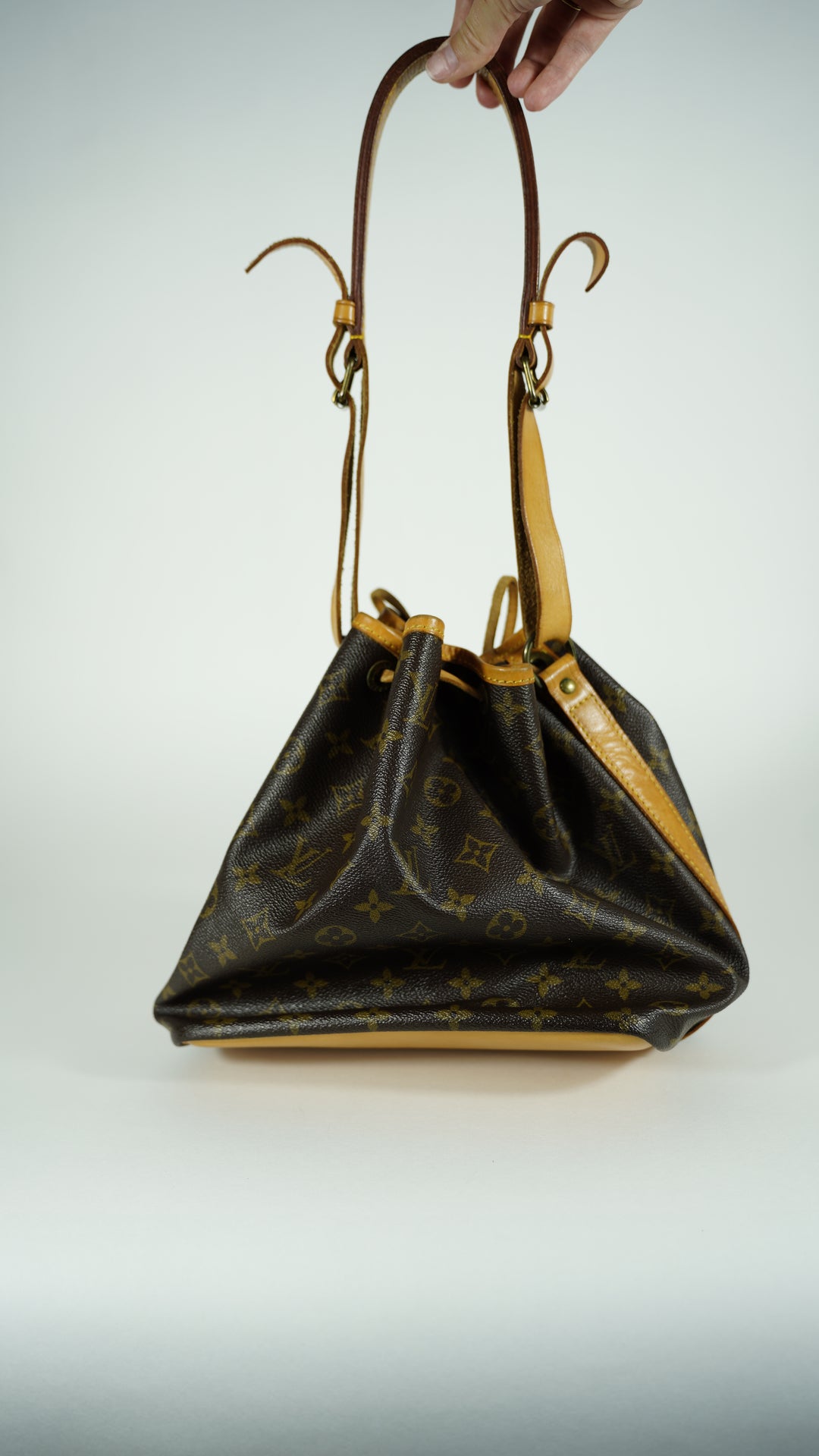 Louis Vuitton Monogram Petit Noe Shoulder Bag SF32