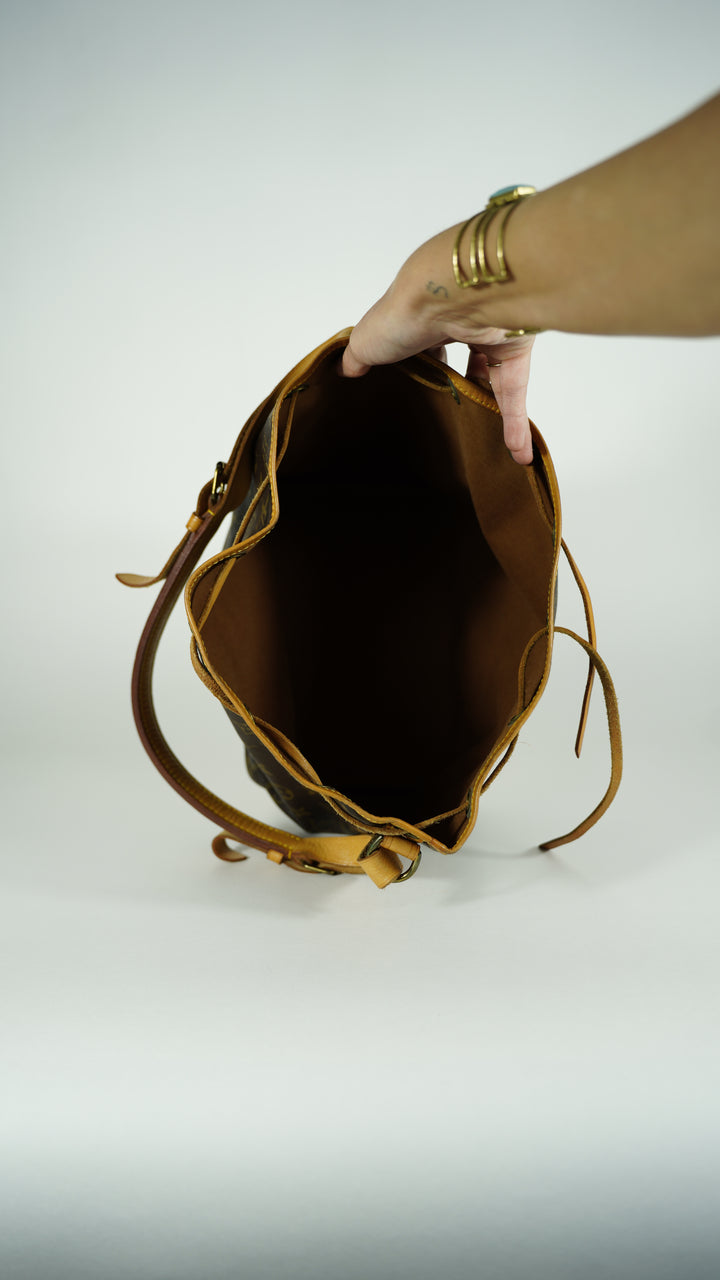 Louis Vuitton Monogram Petit Noe Shoulder Bag SF32