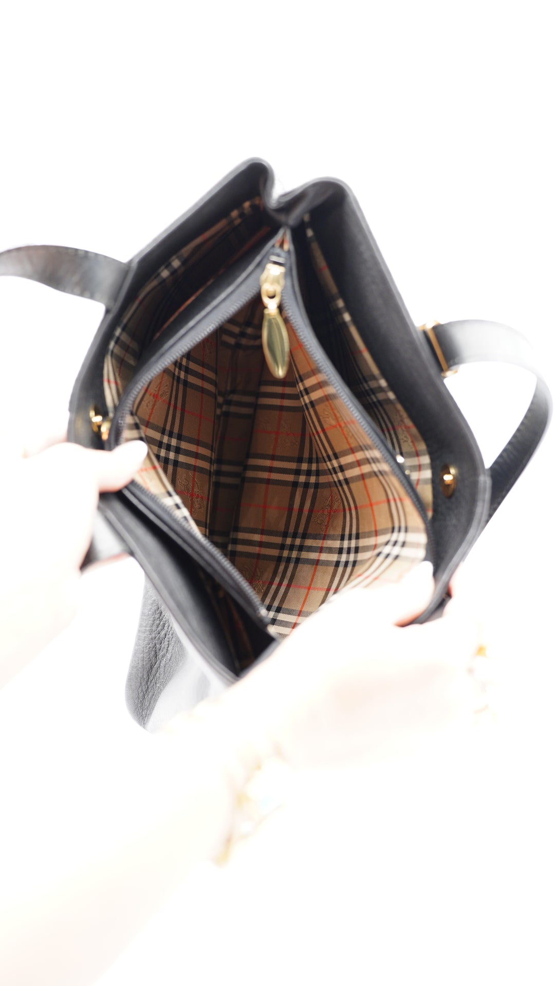 Burberry Leather Nova Check Shoulder Bag Black SF49