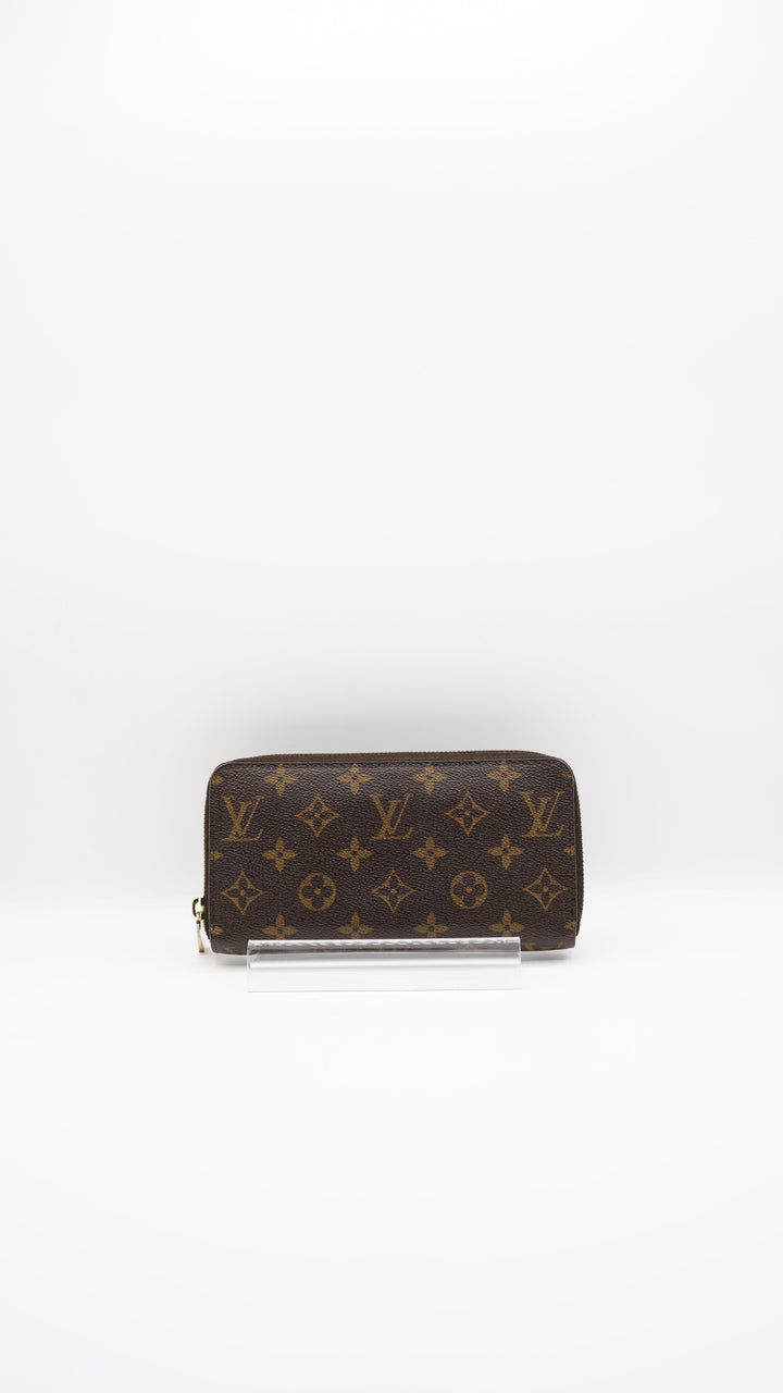 Louis Vuitton Monogram Long Zippy Wallet HI29