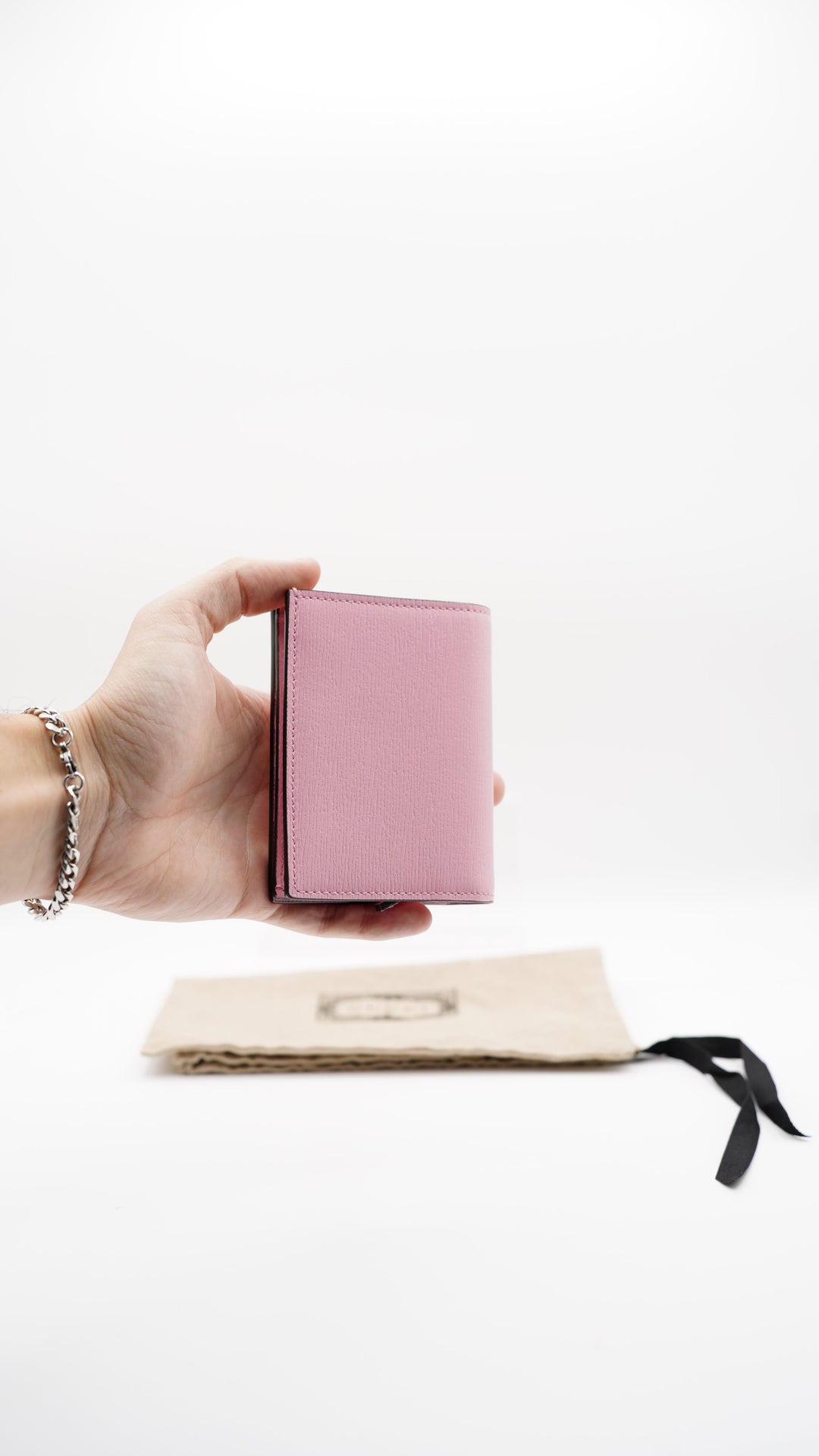 Gucci Leather Compact Single Snap Wallet Pink MK2