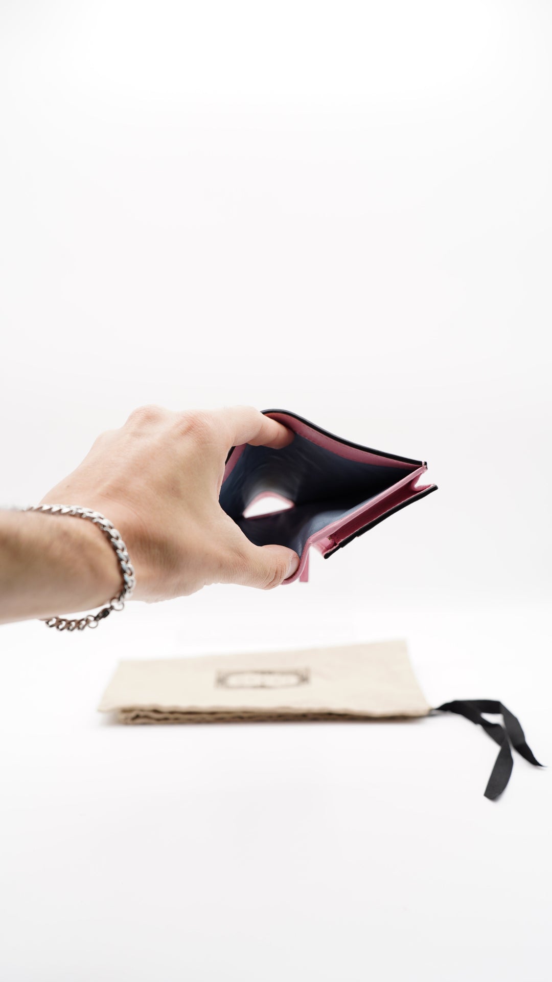 Gucci Leather Compact Single Snap Wallet Pink MK2