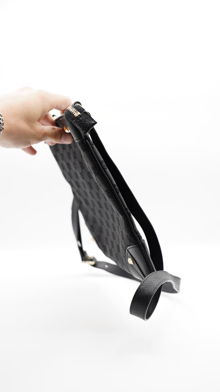 Gucci GG Canvas Studded Black Crossbody Bag #113