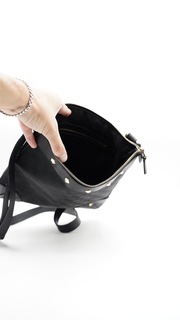 Gucci GG Canvas Studded Black Crossbody Bag #113