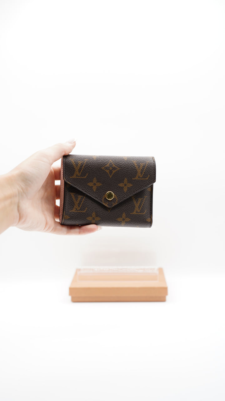 Louis Vuitton Monogram Victorine Compact Bifold Wallet w/Box #122