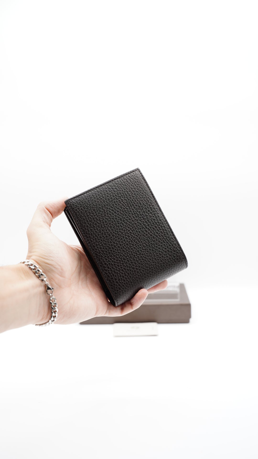 Gucci Calf Leather Bifold Wallet Brown w/Full Inclusion #134