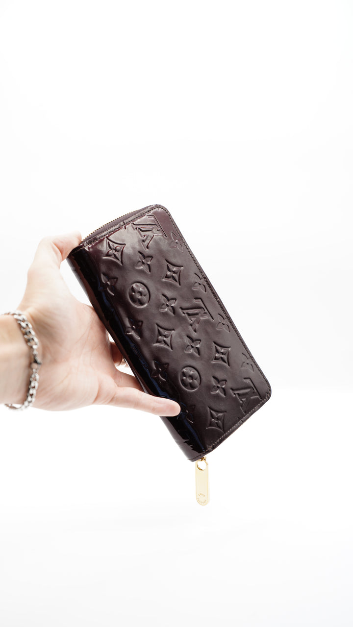 Louis Vuitton Vernis Monogram Long Zippy Wallet Amarante #132