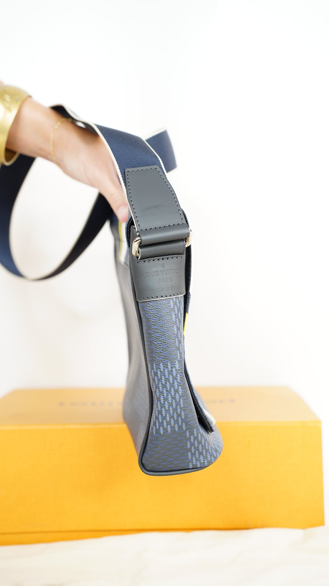 Louis Vuitton Damier Cobalt Latitude District PM Crossbody Bag Navy Blue SS42