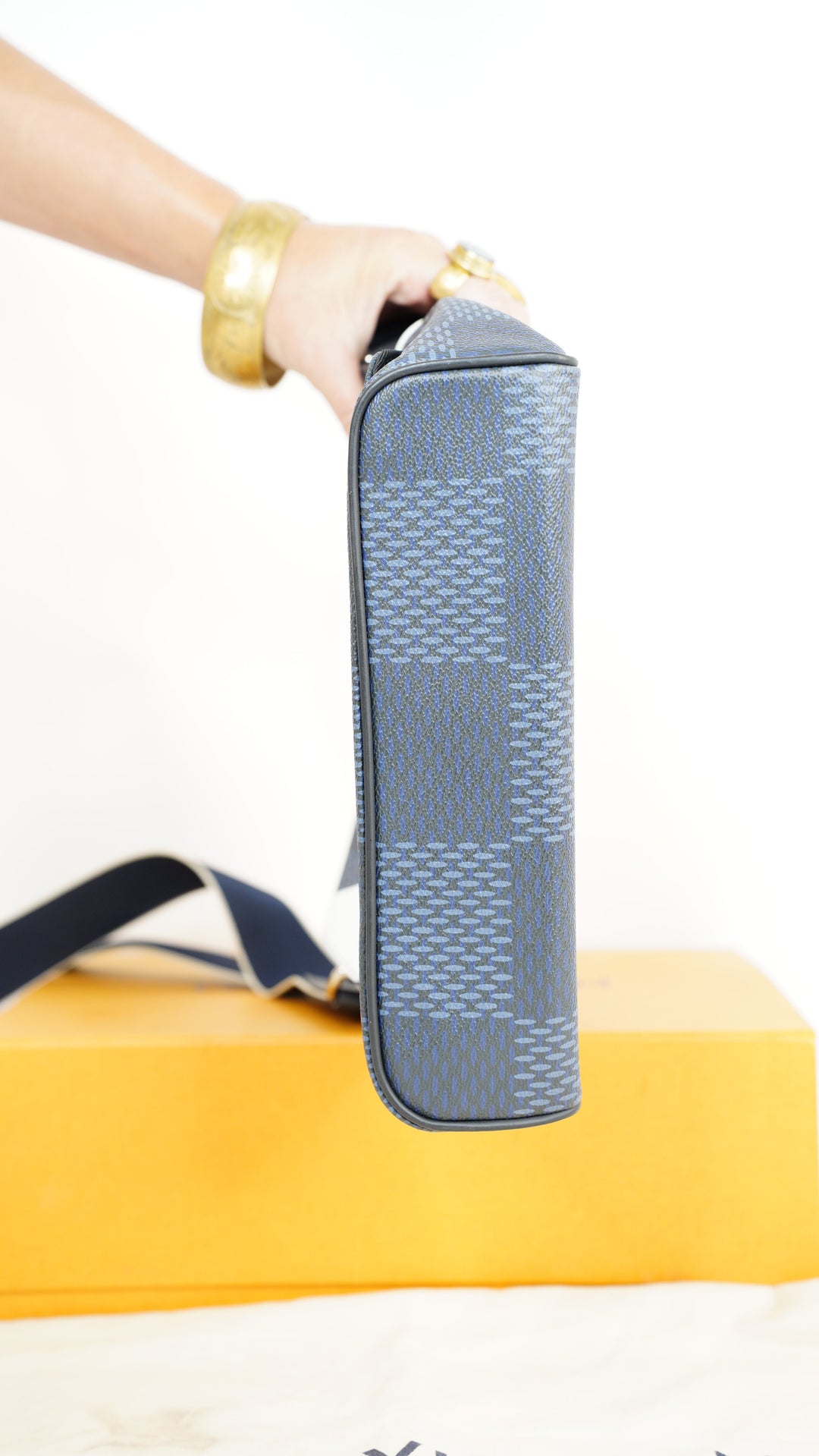 Louis Vuitton Damier Cobalt Latitude District PM Crossbody Bag Navy Blue SS42