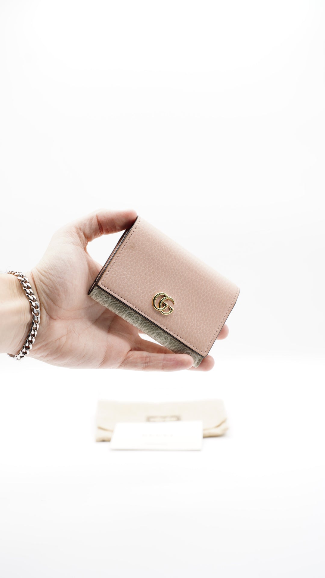 Gucci GG Marmont Single Snap Card Case Wallet Beige x Pink #237