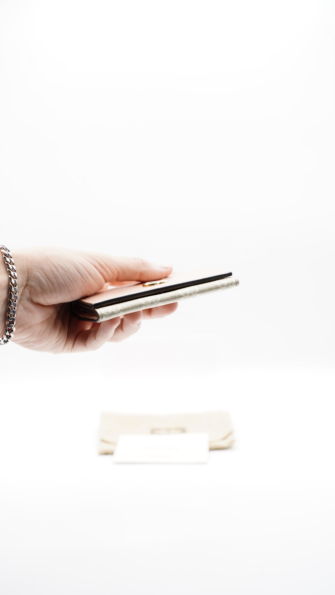 Gucci GG Marmont Single Snap Card Case Wallet Beige x Pink #237