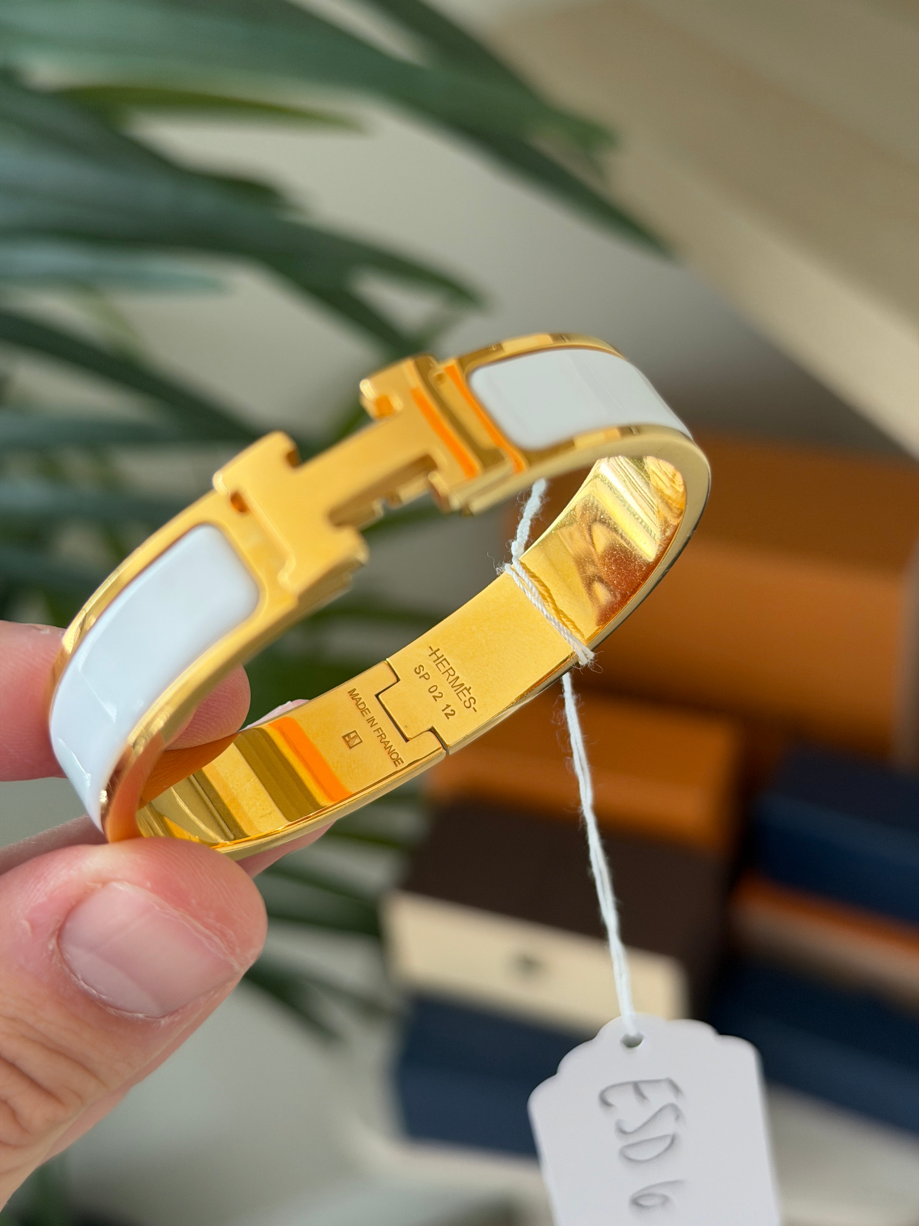 Hermes Clic Clac H Bangle PM Gold x White ESD6 – TheBabyBirkin