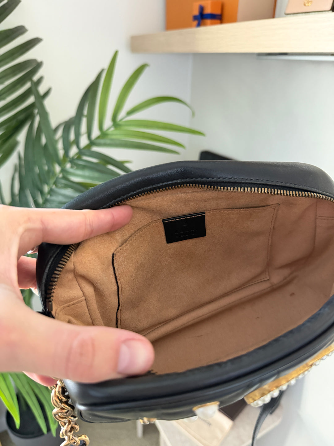 Gucci GG Marmont Leather x Pearl Chain Shoulder Bag QAS7