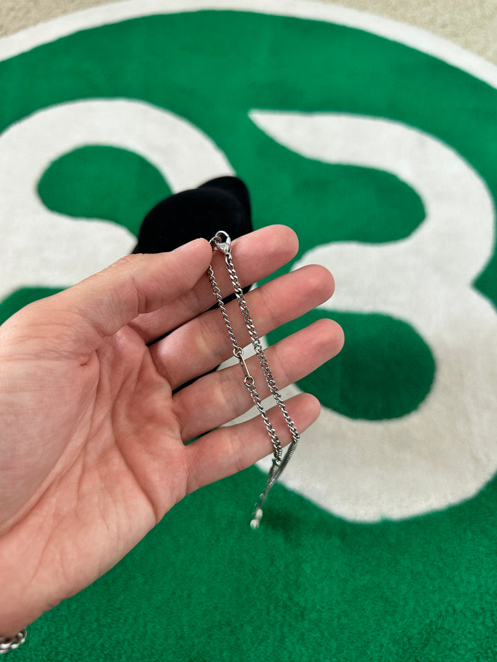 Louis Vuitton Silver Pendant Necklace w/Monogram Fleur YU8