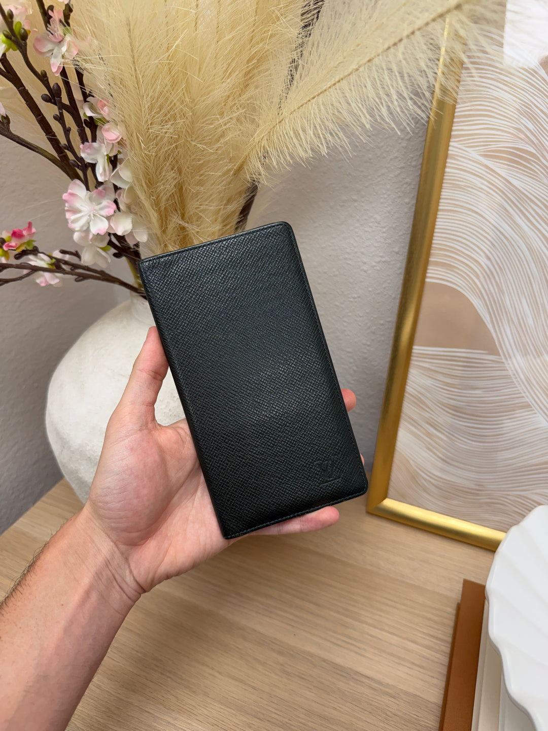 Louis Vuitton Taiga Leather Bifold Wallet Dark Green SL23